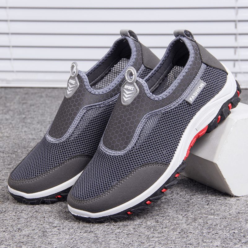 Män Sport Splicing Mesh Tyg Andas Slip On Casual Walking Skor