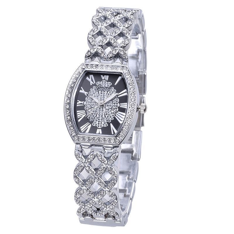 Cacaxi A131 Mode Light Luxury Hollow Diamond Kvinnor Kvartsur