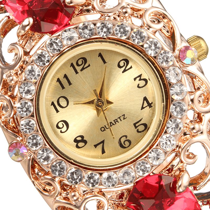 Deffrun Retro Style Dam Armband Watch Flower Diamond Kvartsur