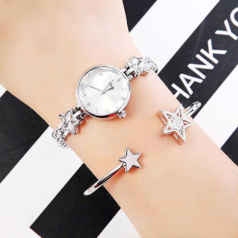 Mode Lyx Elegant Crystal Lucky Star Mönster Damarmband Armbandsur Kvartsur