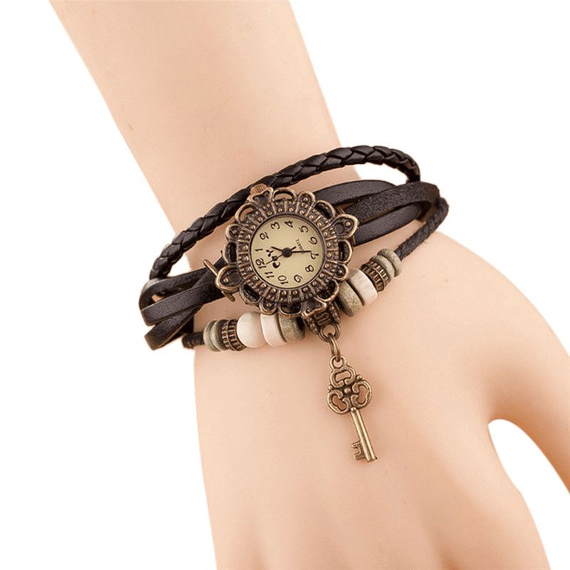 Vintage Multilayer Key Hänge Läderrem Dam Kvartsur Armband Watch