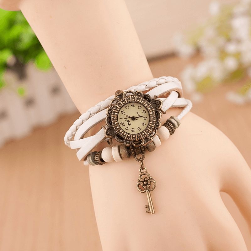 Vintage Multilayer Key Hänge Läderrem Dam Kvartsur Armband Watch