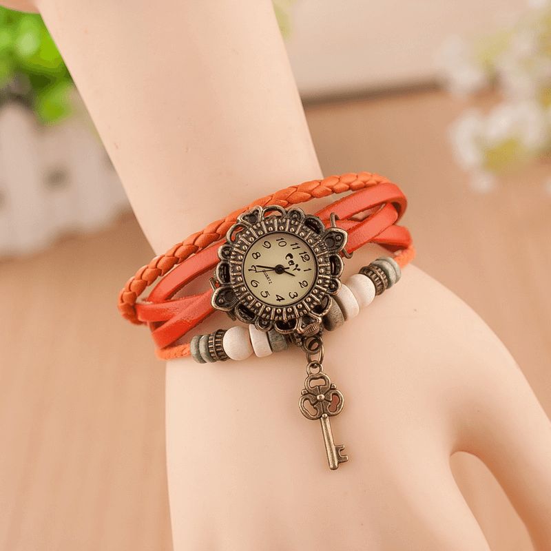 Vintage Multilayer Key Hänge Läderrem Dam Kvartsur Armband Watch