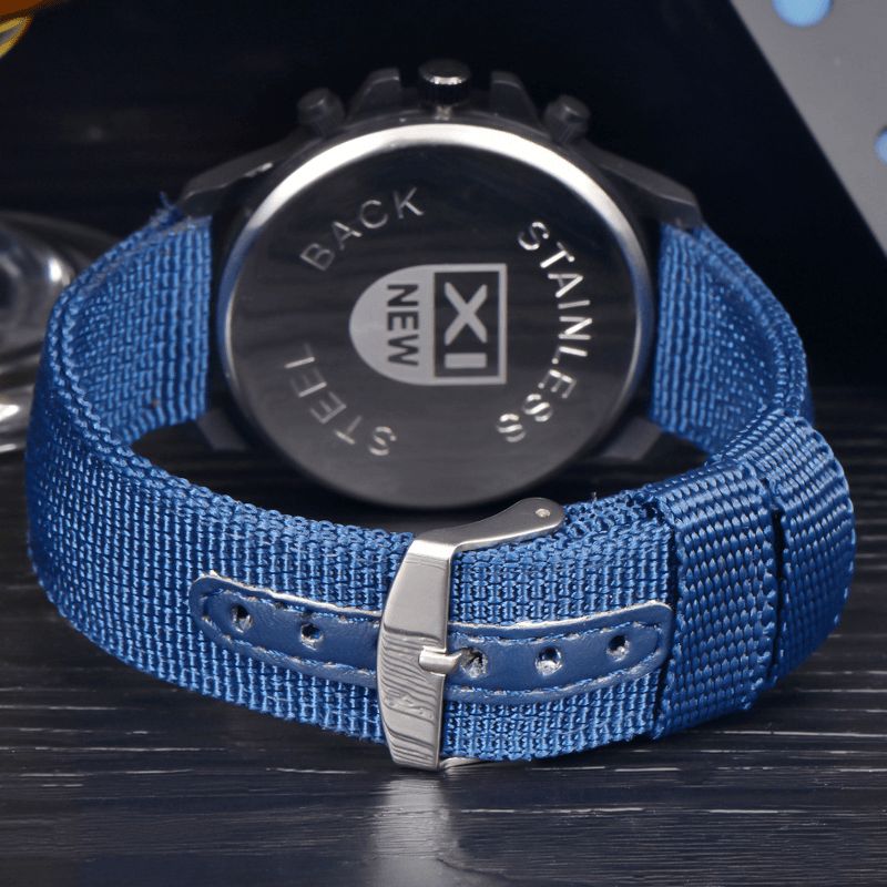 Xinew 2229D Militär Casual Män Nylon Canvas Band Data Display Vattentät Stor Urtavla Sport Kvartsklocka