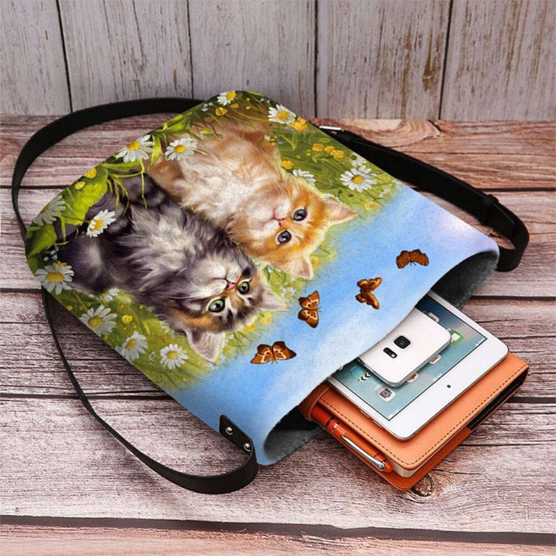 Kvinnor Filt Lantlig Stil Tecknad Katter Print Personlighet Crossbody Bag Axelväska