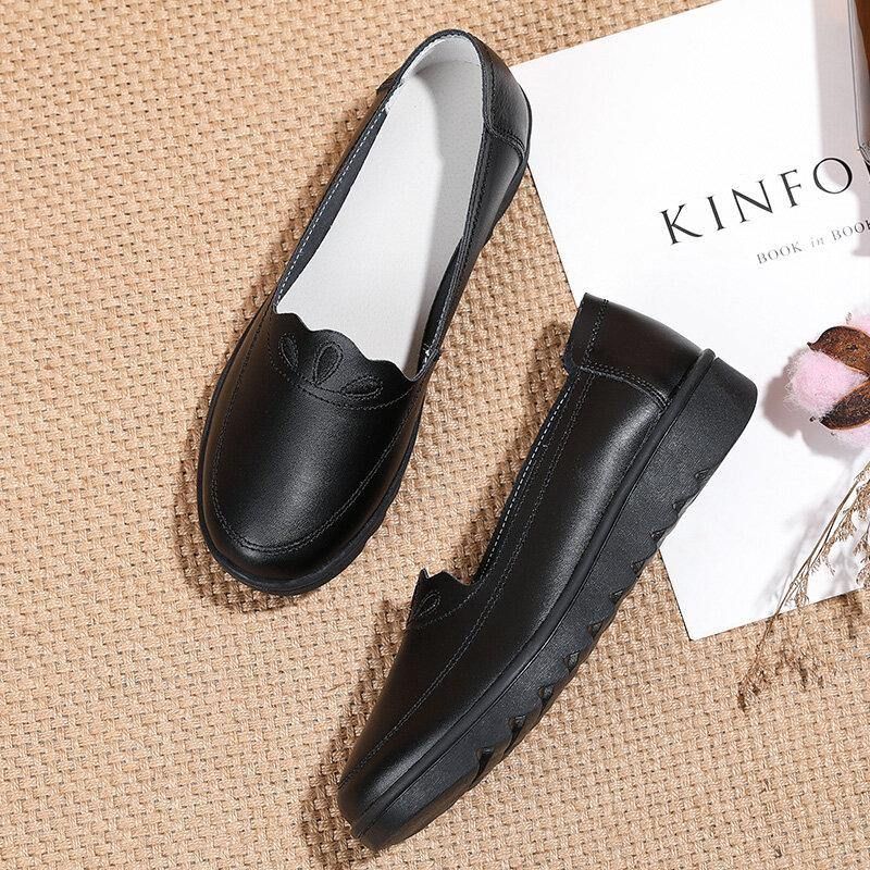 Kvinnor Dagligen Rund Tå Mjuk Enfärgad Flat Loafers Skor