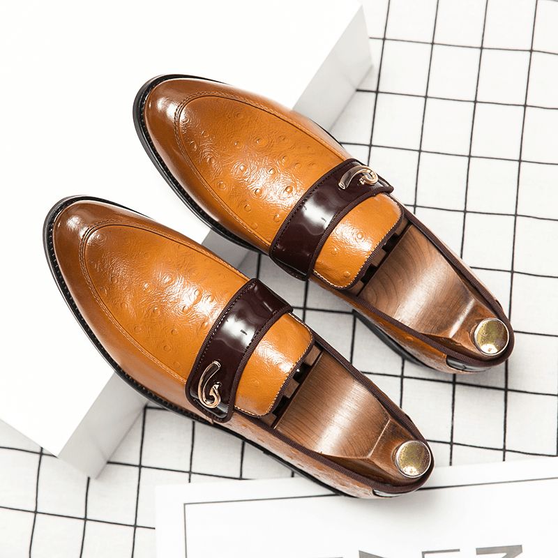 Män Retro Metall Splicing Läder Bekväma Slip On Business Casual Gentle Skor