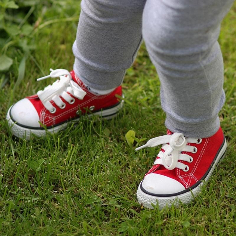 Boy'S Plain Canvas Sneakers